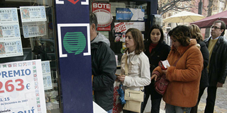 El 11% de los jugadores de Loter�a de la Navidad son inmigrantes